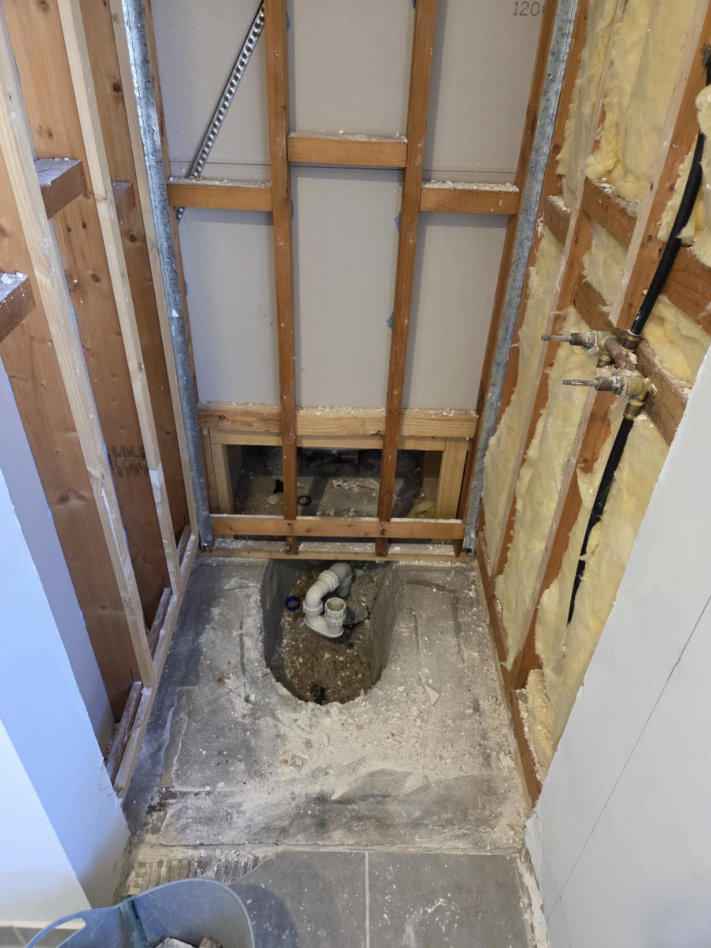 Bathroom strip-out & prep